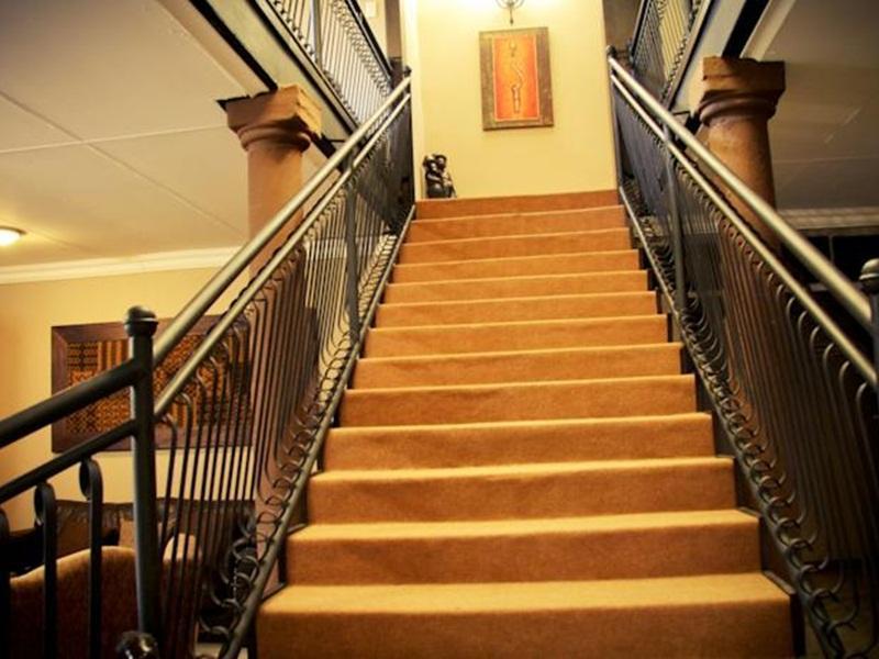 African Sands Guesthouse Load Shedding Free Bloemfontein Exterior foto