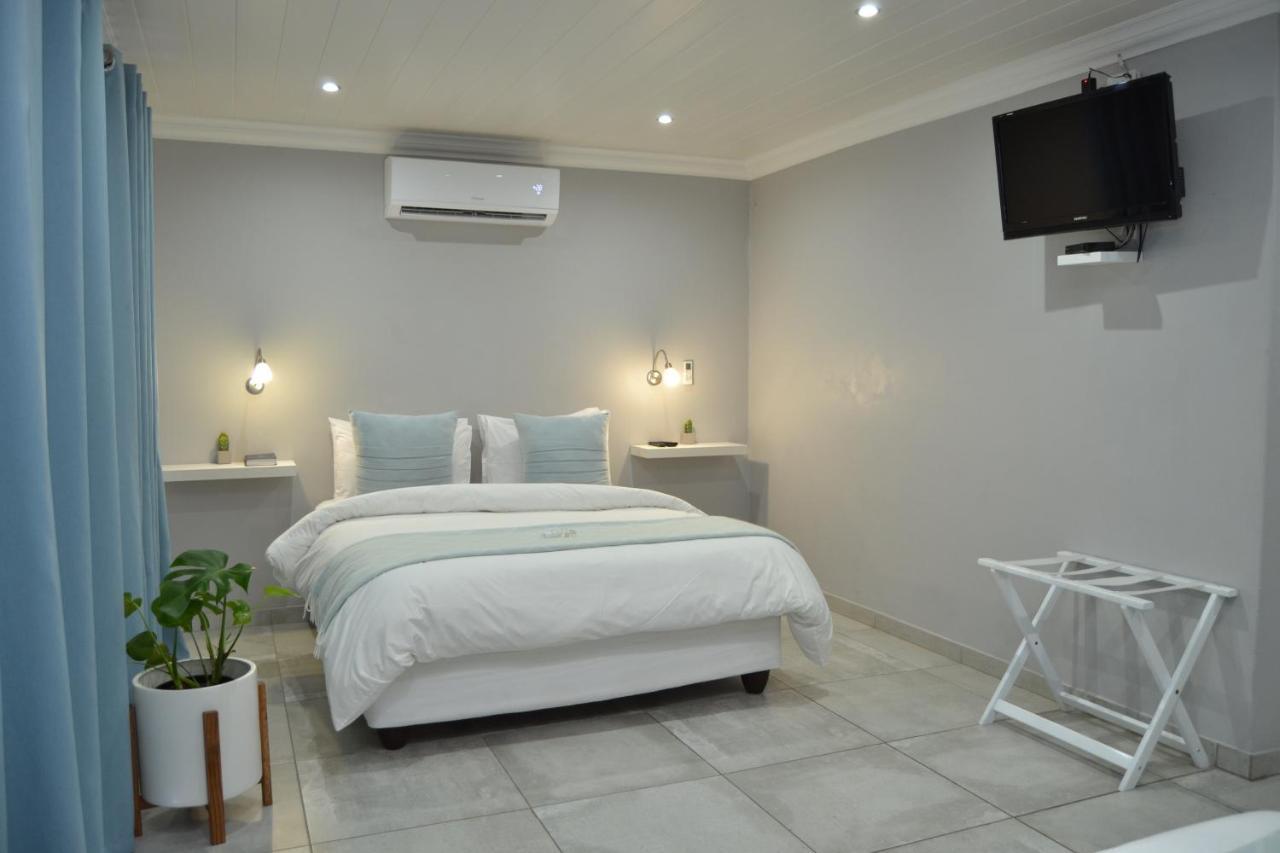 African Sands Guesthouse Load Shedding Free Bloemfontein Exterior foto